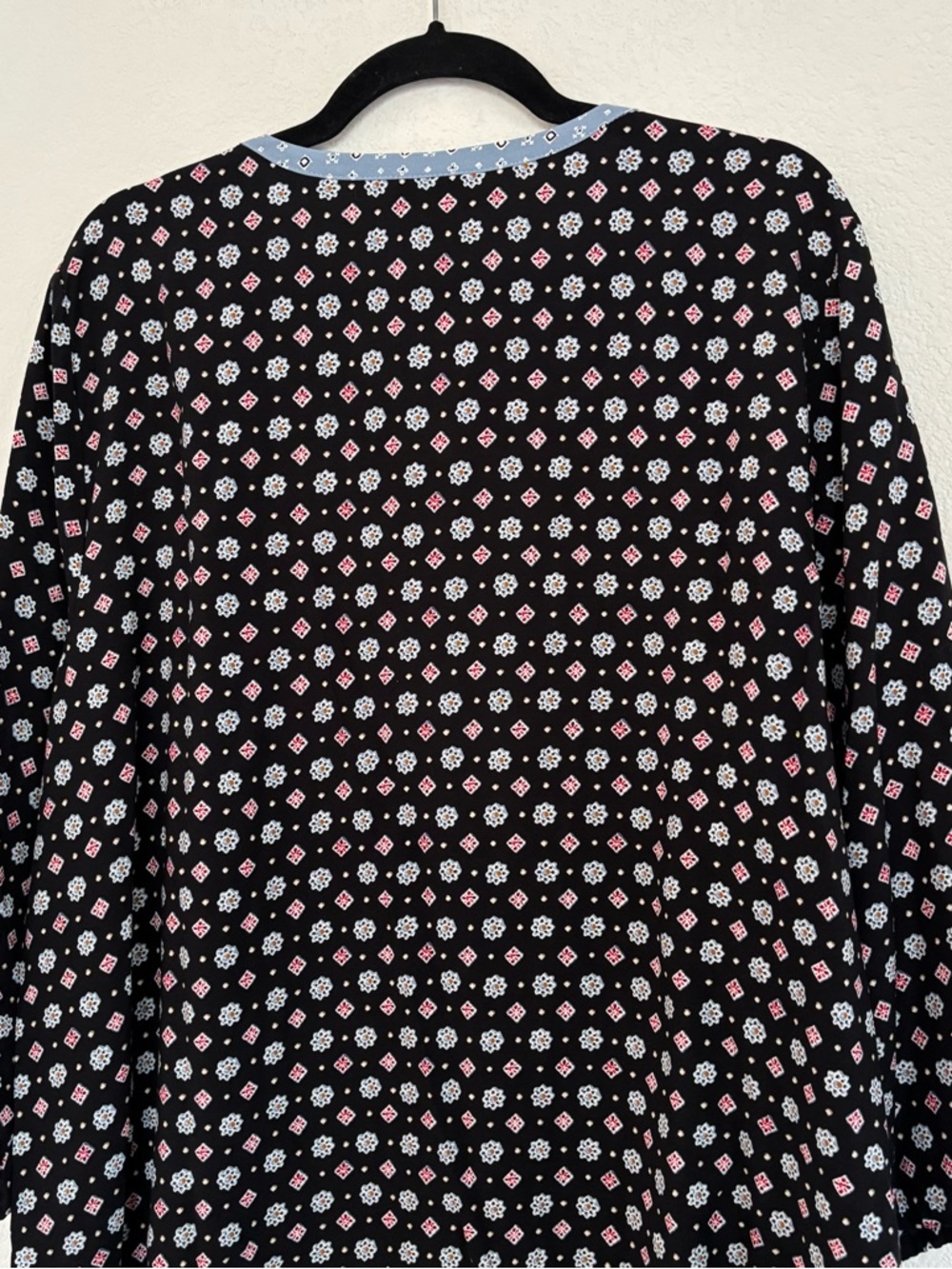 J. Jill Border Print Button Blouse NWT - Picture 5 of 7